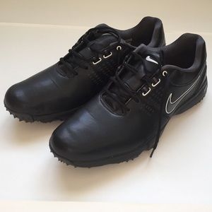 Nike Golf Air Rival III shoes